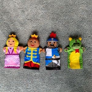 Melissa and Doug palace pals hand puppets